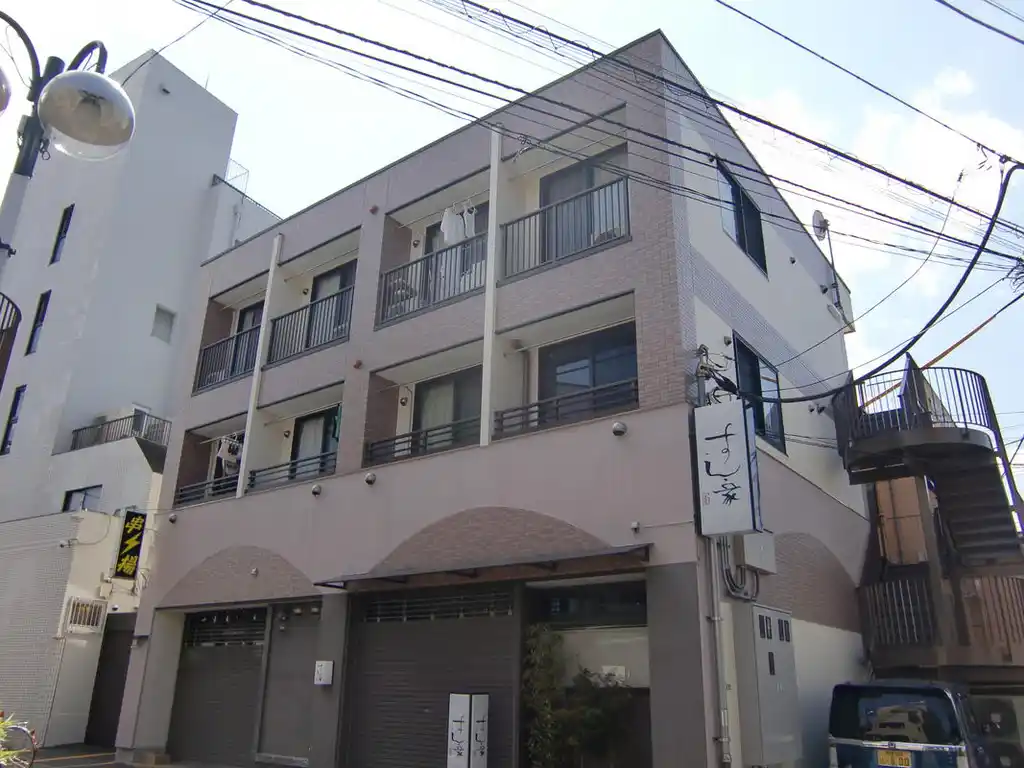 ワンピース 外観